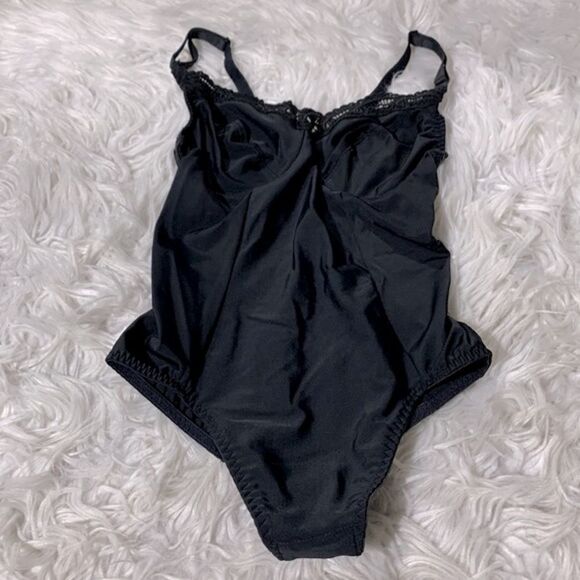 SMOOTHIE Beyond Backless shapewear lace detail convertible straps snaps sz 34C - Picture 9 of 9